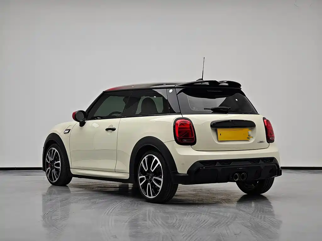 MINI Mini JCW — фото 8