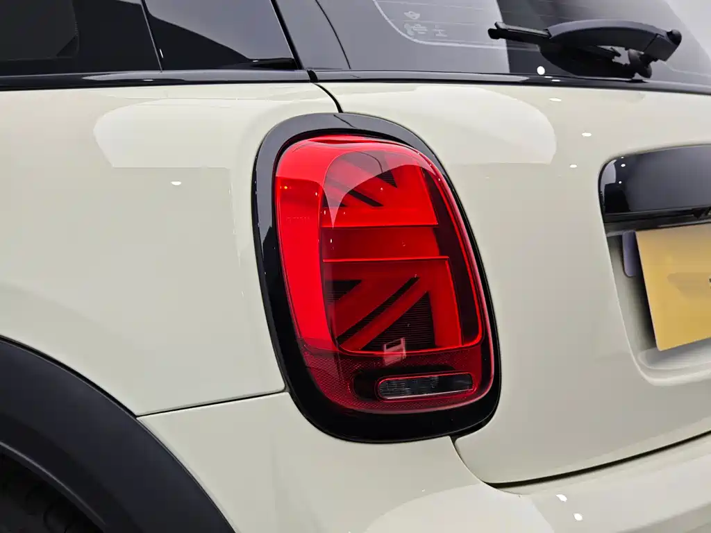 MINI Mini JCW — фото 9