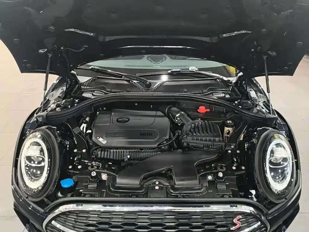 MINI Mini Clubman — фото 20