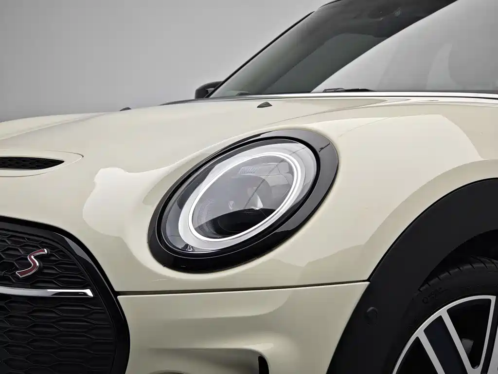 MINI Mini Clubman — фото 8