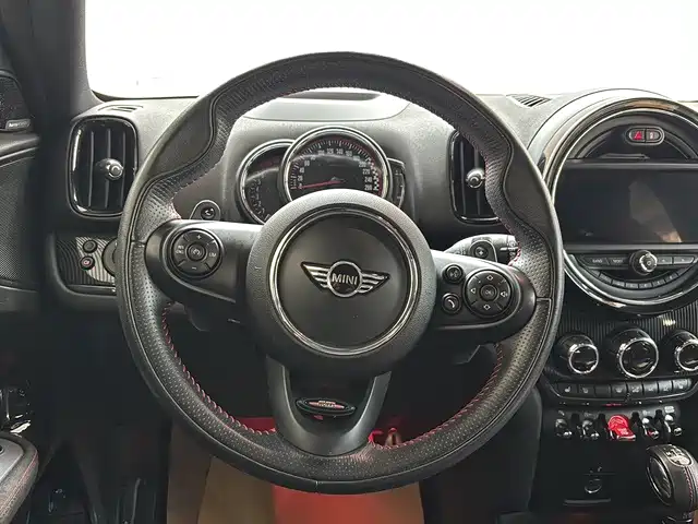 MINI Mini JCW Countryman — фото 19