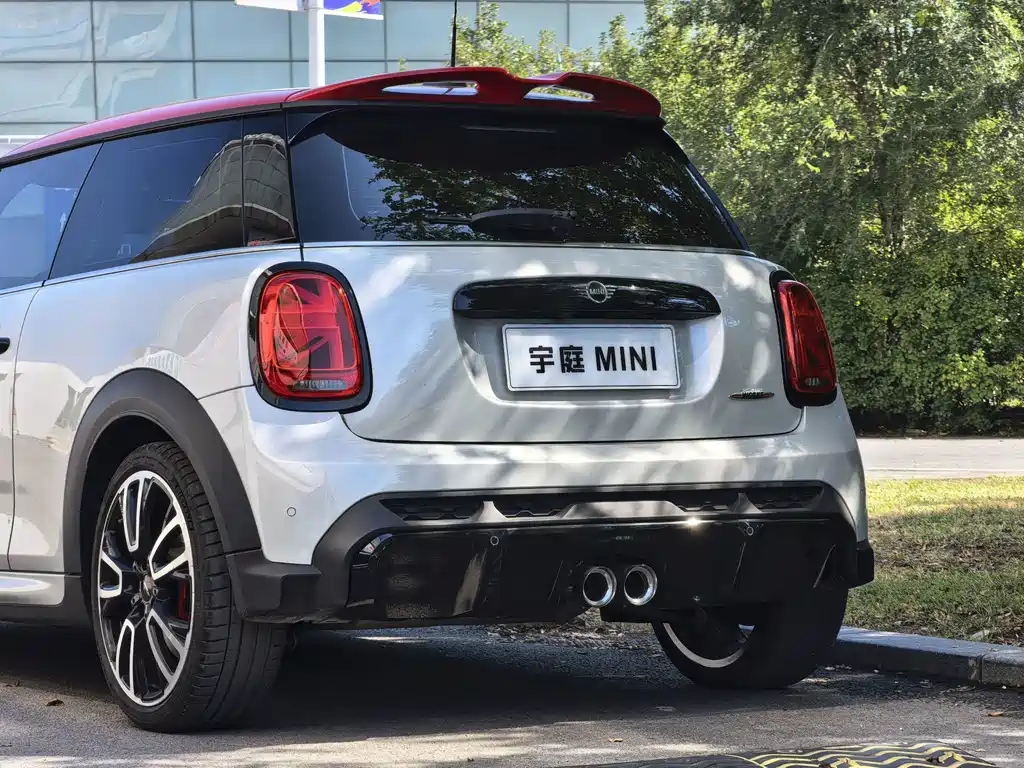 MINI Mini JCW — фото 3