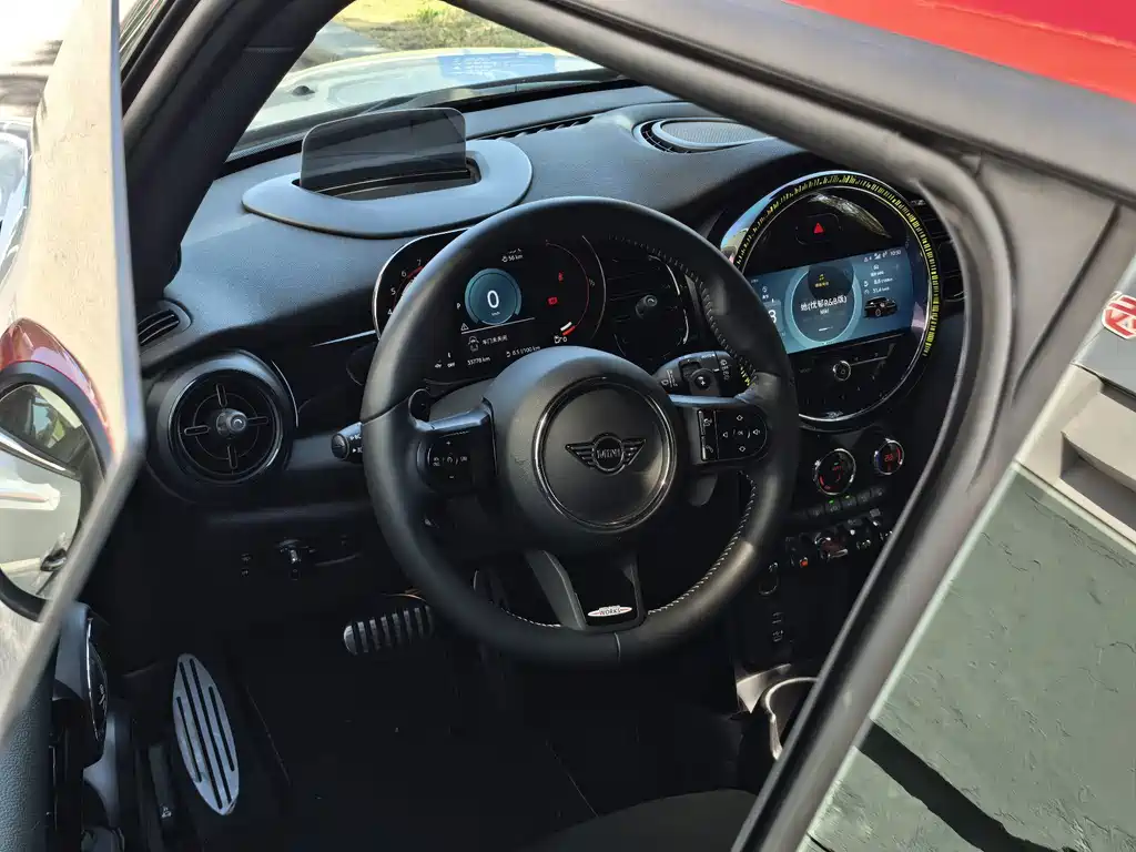 MINI Mini JCW — фото 5