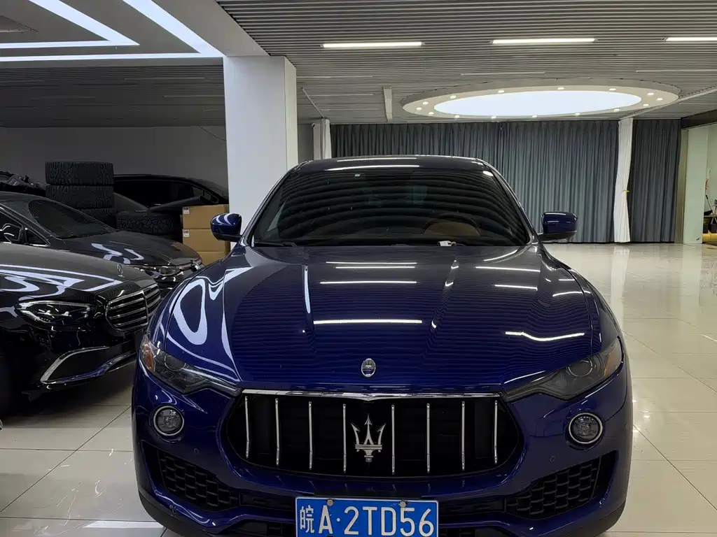 Maserati Levante — фото 2