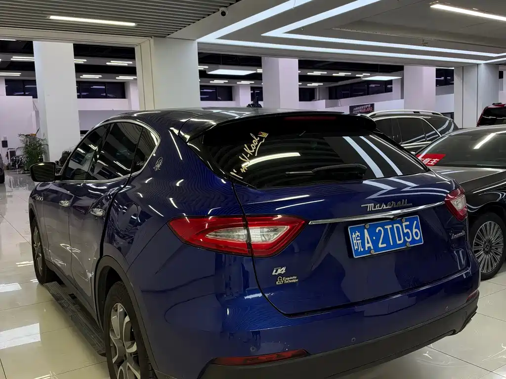 Maserati Levante — фото 7
