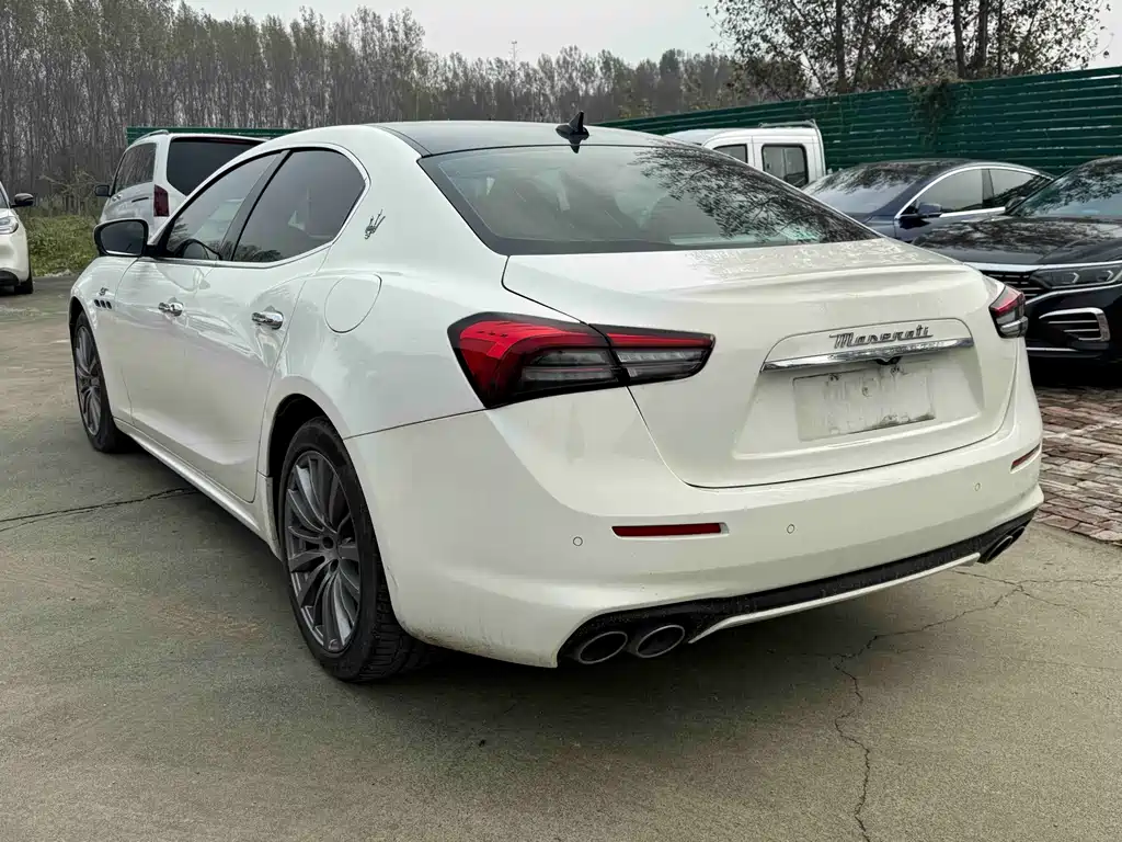 Maserati Ghibli — фото 4