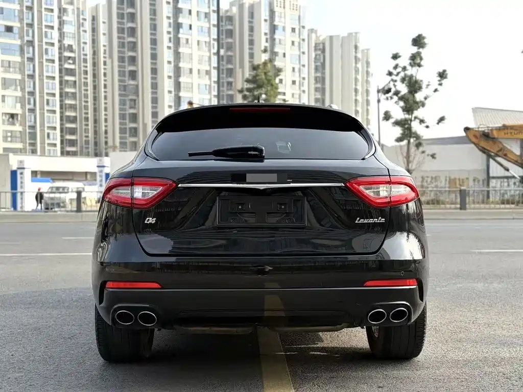 Maserati Levante — фото 7