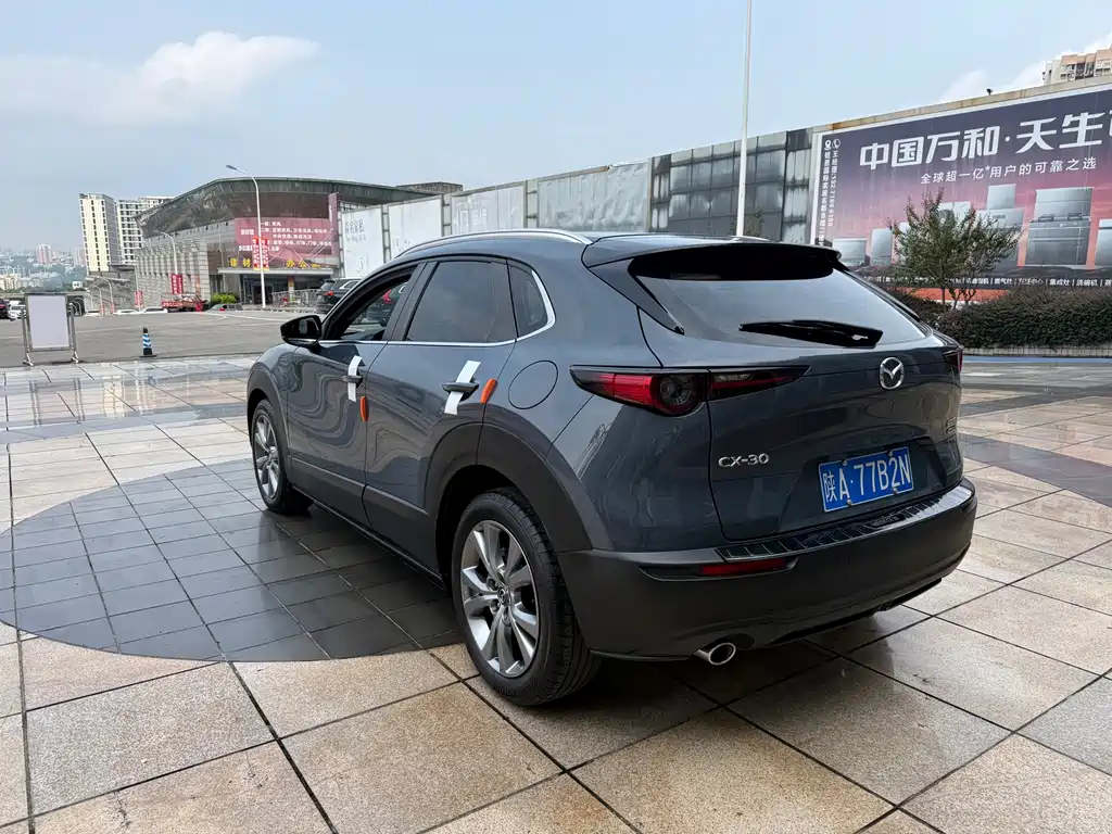 Mazda CX-30 — фото 7