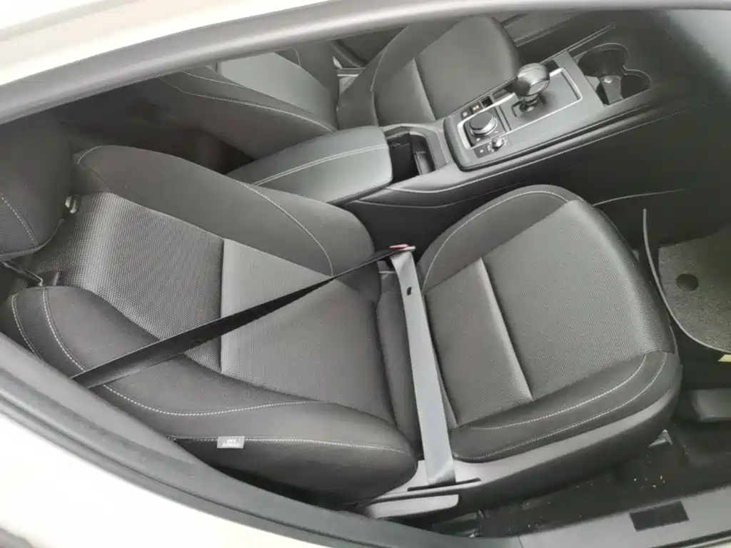 Mazda CX-30 EV — фото 25