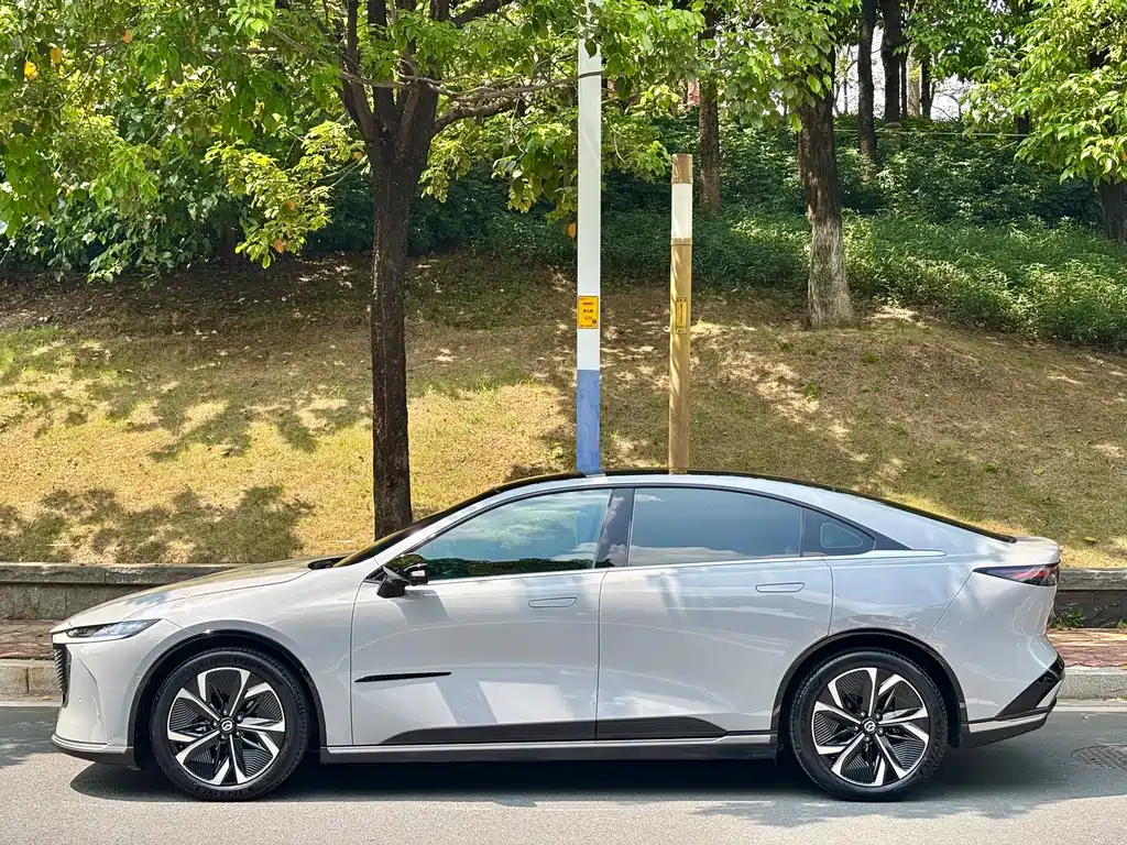 Mazda EZ-6 — фото 6