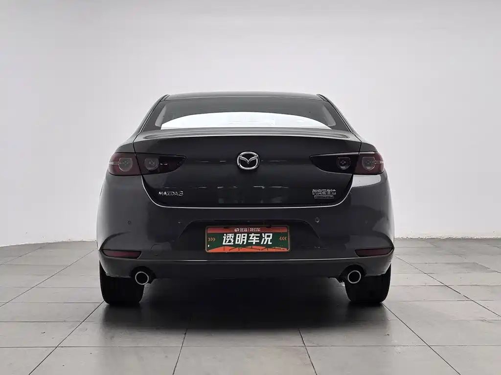 Mazda 3 Axela — фото 4