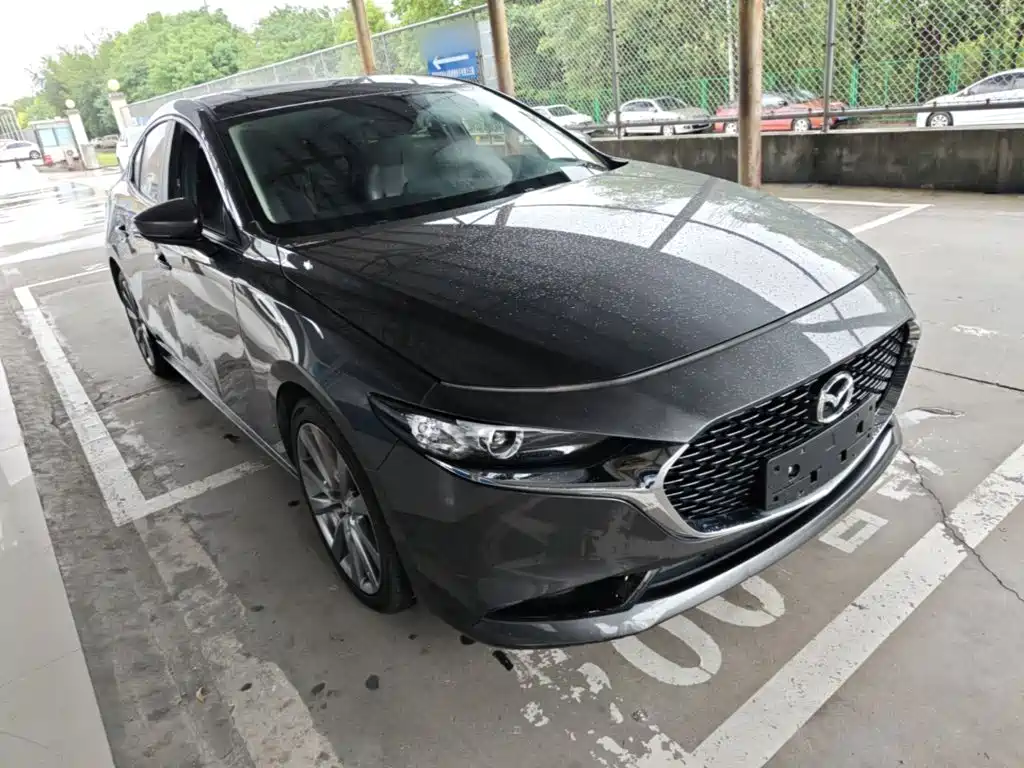 Mazda 3 Axela — фото 4