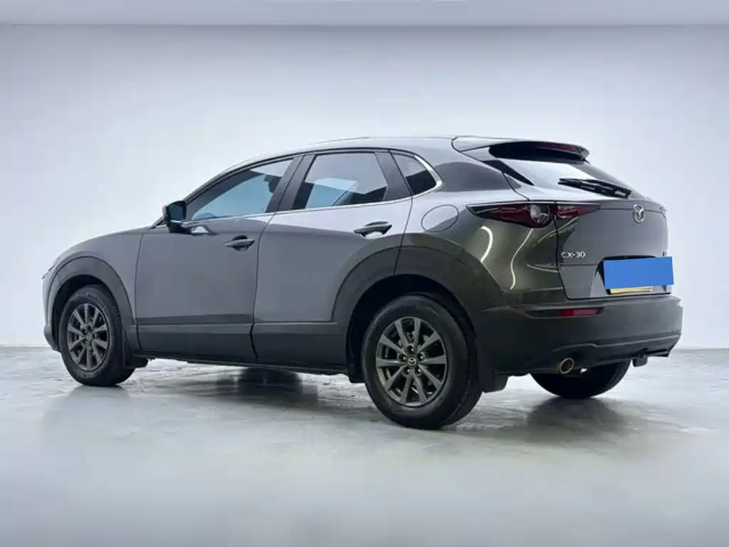 Mazda CX-30 — фото 4