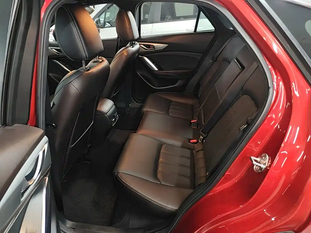 Mazda CX-4 — фото 17