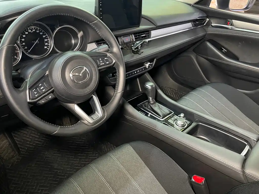Mazda Atenza — фото 15