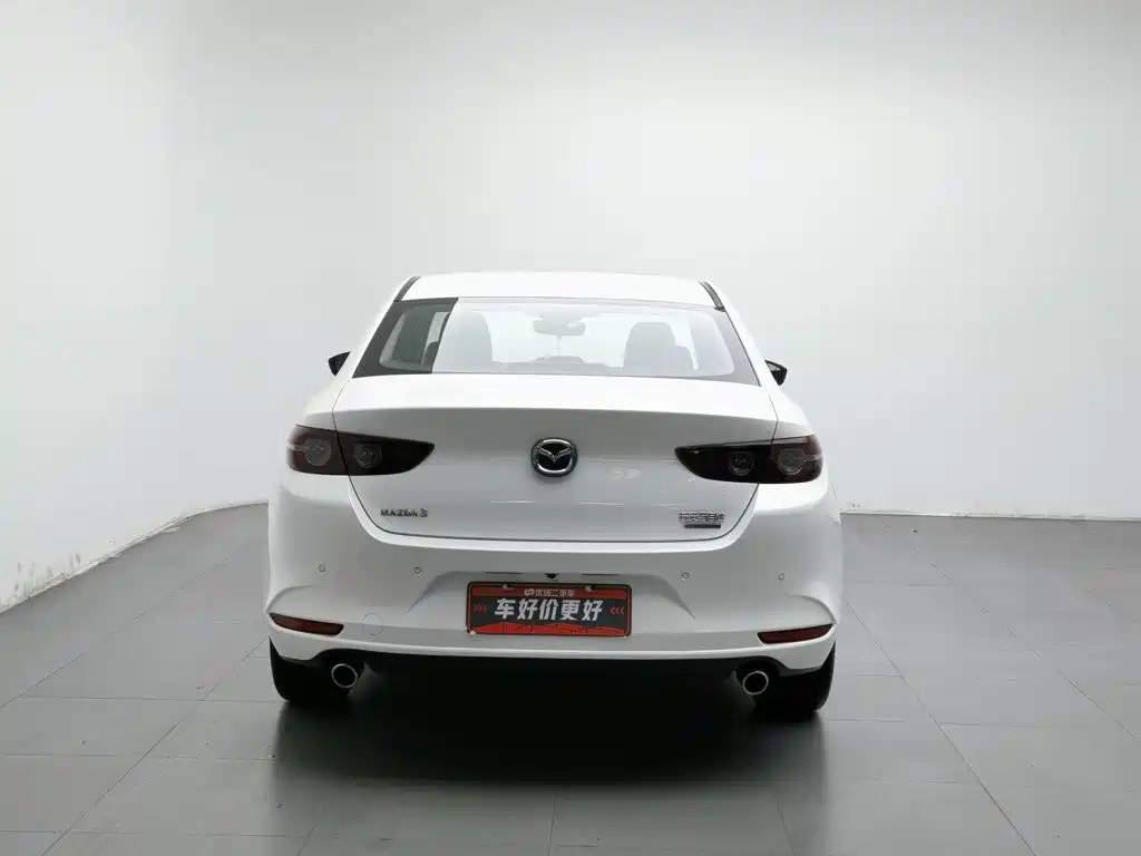 Mazda 3 Axela — фото 4