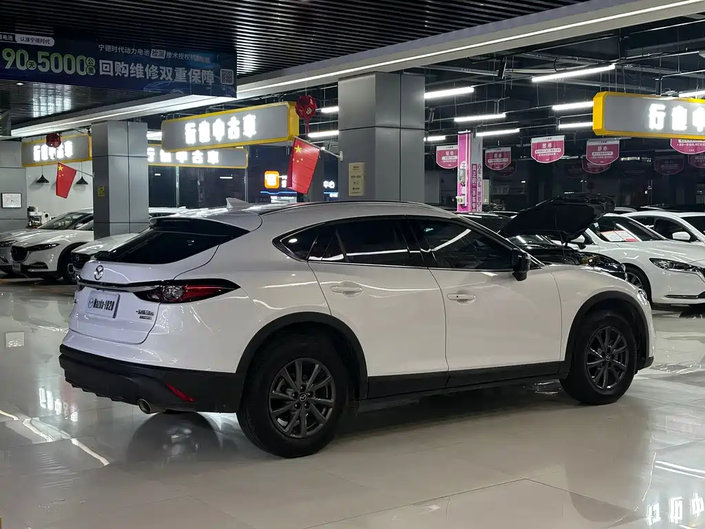Mazda CX-4 — фото 6