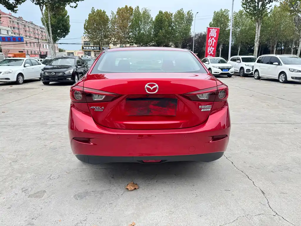 Mazda 3 Axela — фото 3