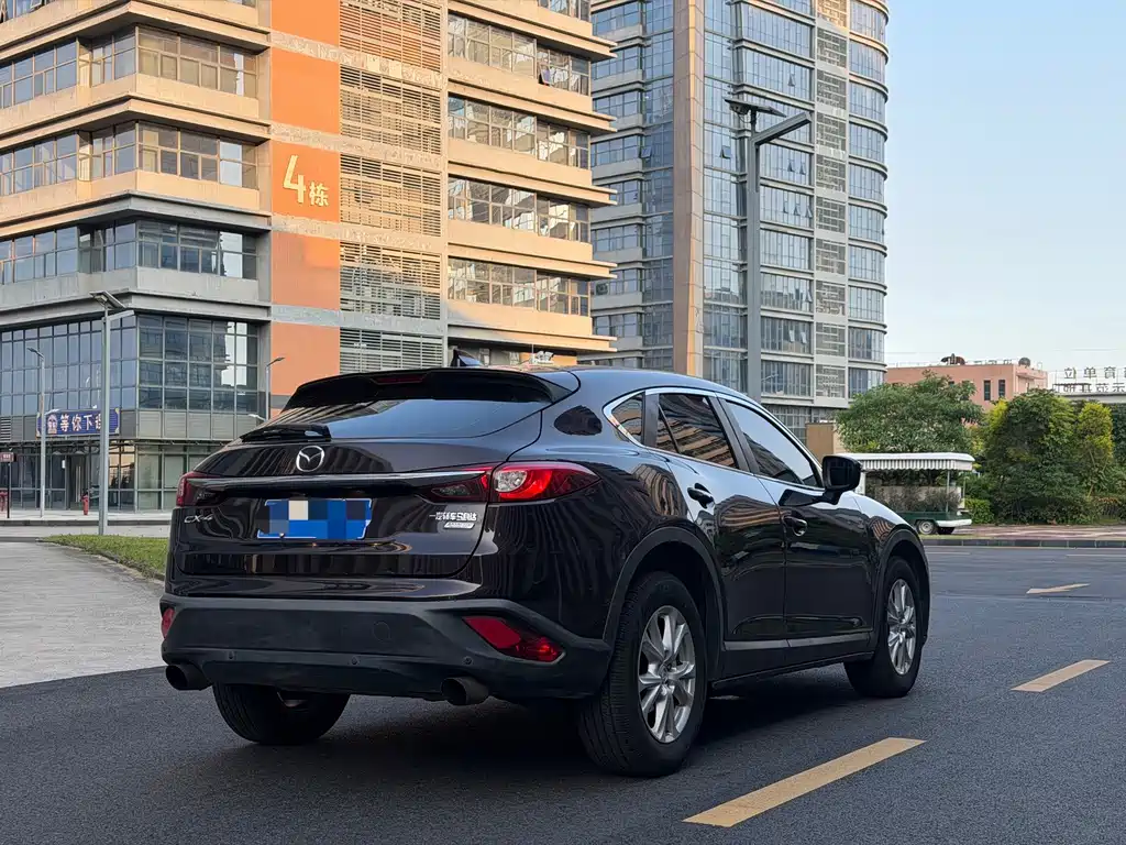 Mazda CX-4 — фото 9