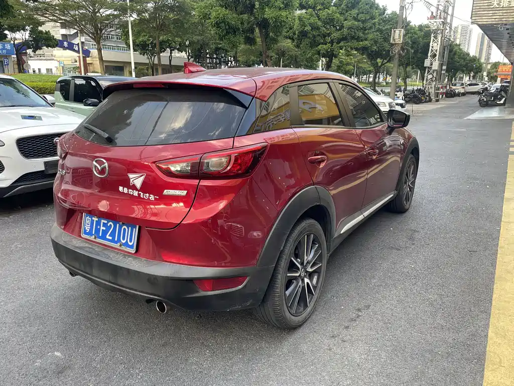 Mazda CX-3 — фото 4