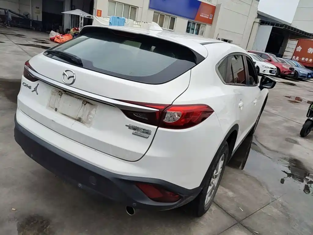 Mazda CX-4 — фото 7