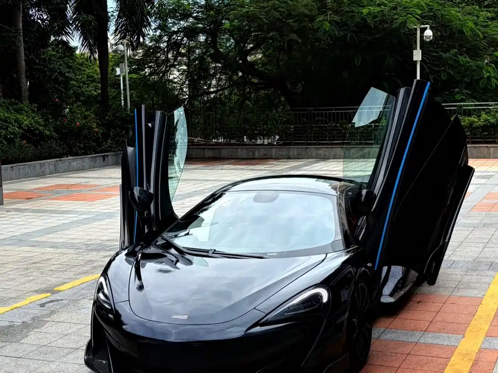 McLaren 570