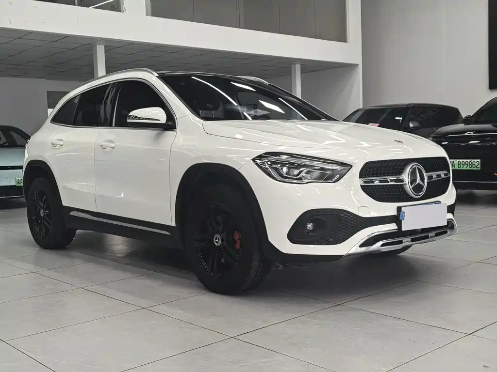 Mercedes-Benz GLA — фото 3