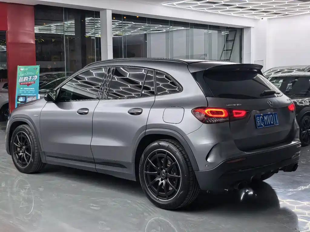 Mercedes-Benz GLA AMG — фото 5