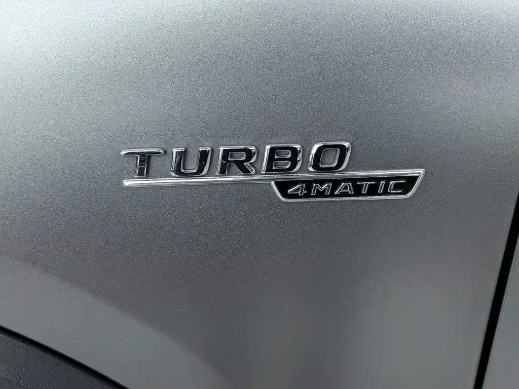 Mercedes-Benz GLA AMG — фото 10