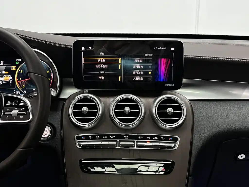 Mercedes-Benz GLC — фото 18