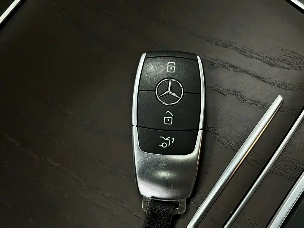 Mercedes-Benz GLC — фото 45