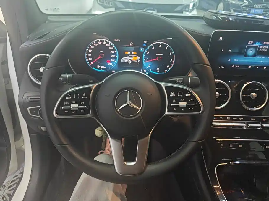 Mercedes-Benz GLC Coupe — фото 15