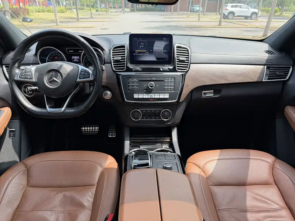 Mercedes-Benz GLE Coupe AMG — фото 5