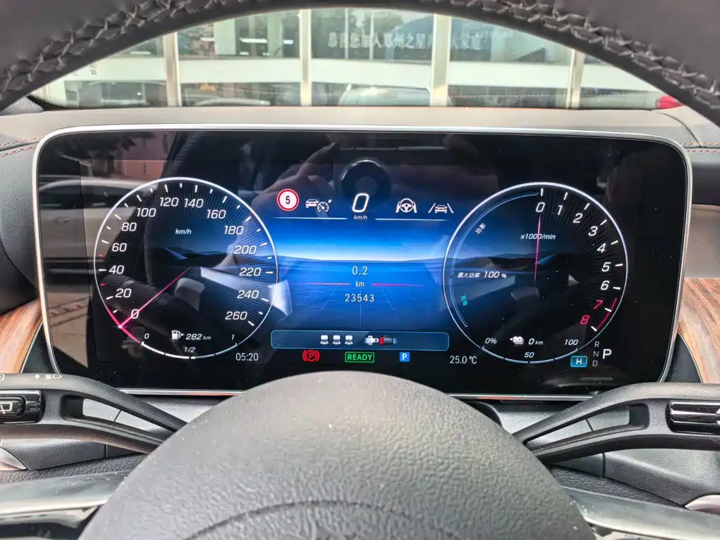 Mercedes-Benz GLC New Energy — фото 6