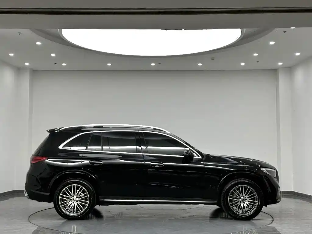 Mercedes-Benz GLC — фото 3
