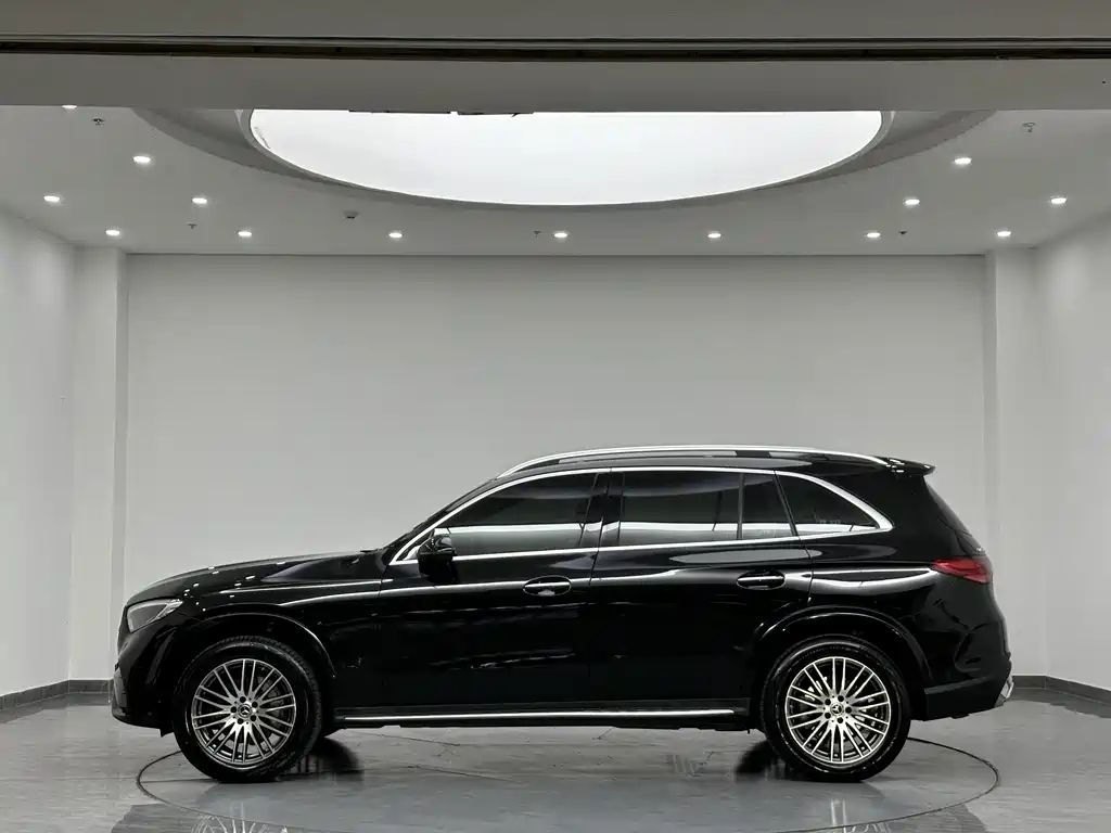 Mercedes-Benz GLC — фото 5