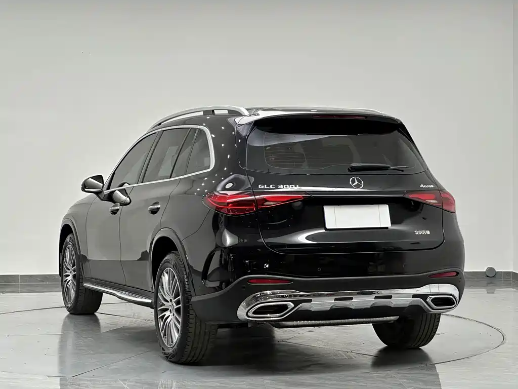 Mercedes-Benz GLC — фото 6