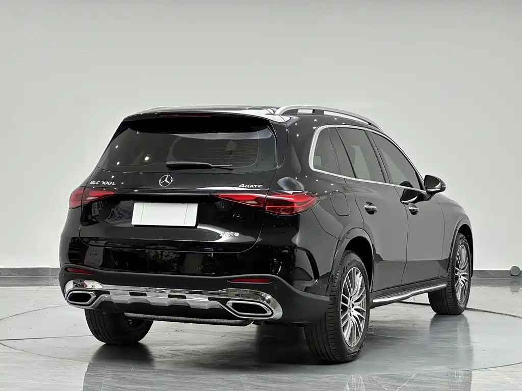 Mercedes-Benz GLC — фото 7