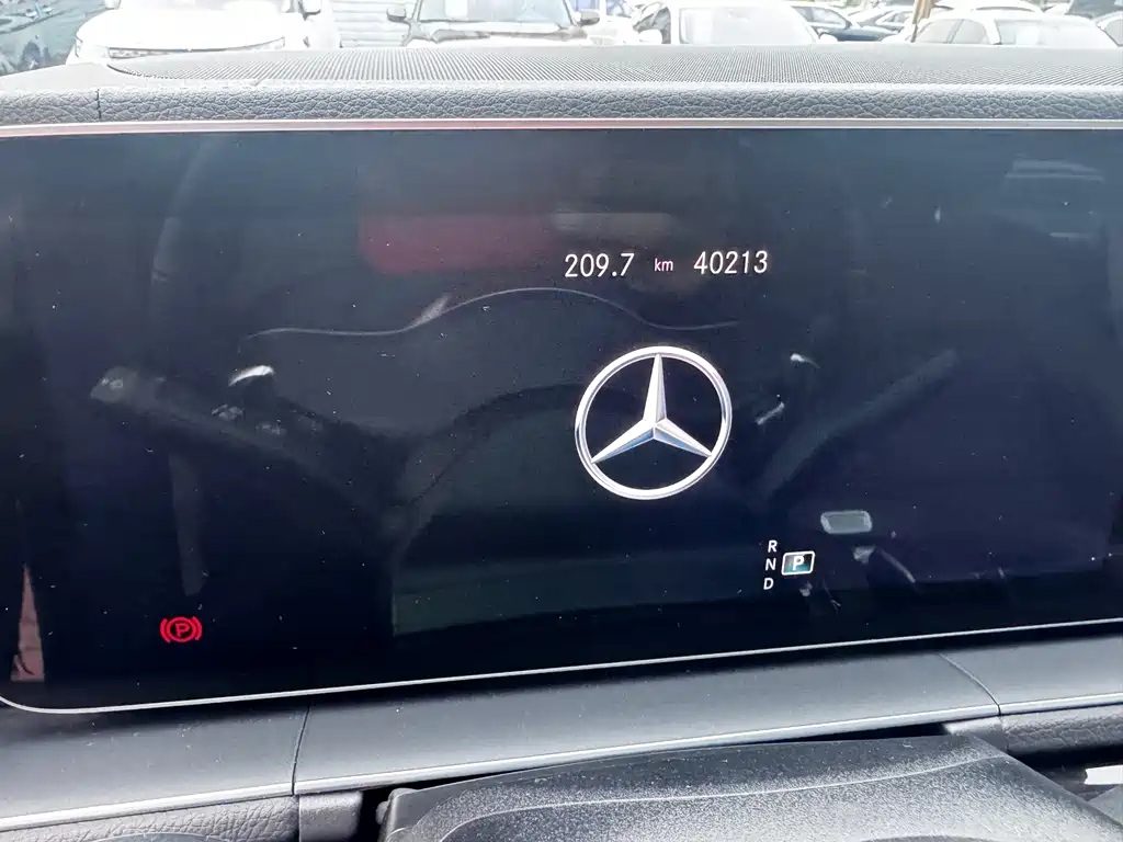 Mercedes-Benz GLS — фото 7