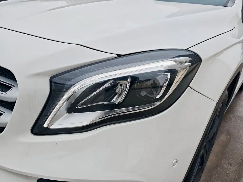 Mercedes-Benz GLA — фото 24
