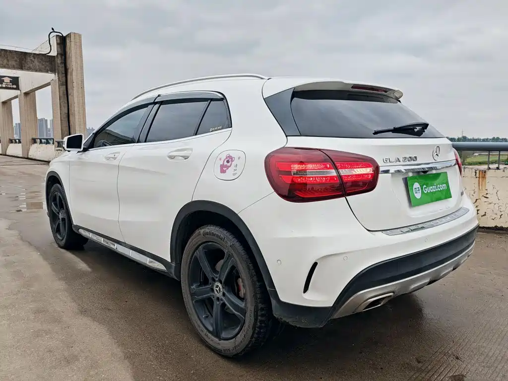 Mercedes-Benz GLA — фото 5