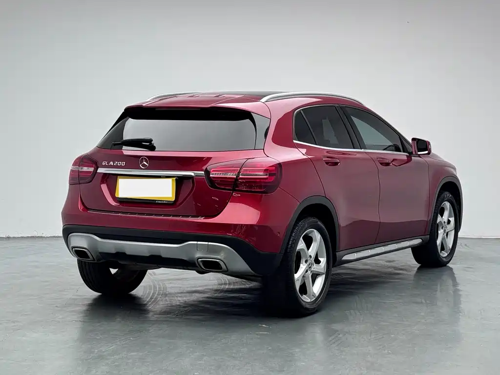 Mercedes-Benz GLA — фото 15