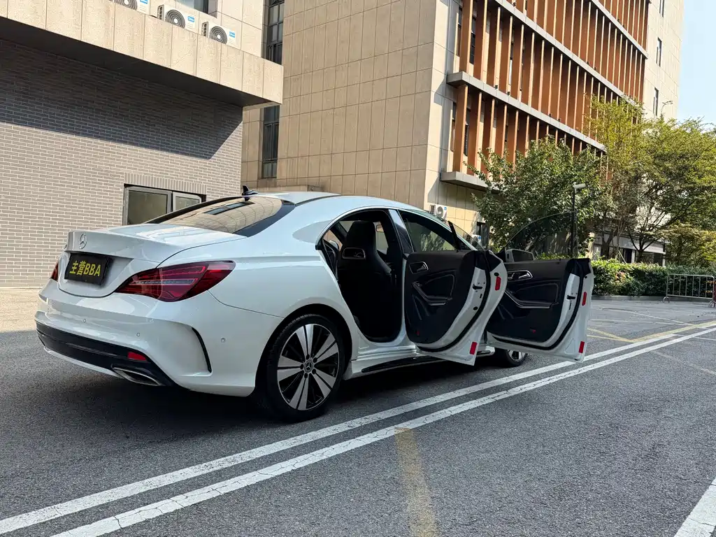 Mercedes-Benz CLA (Import) — фото 23