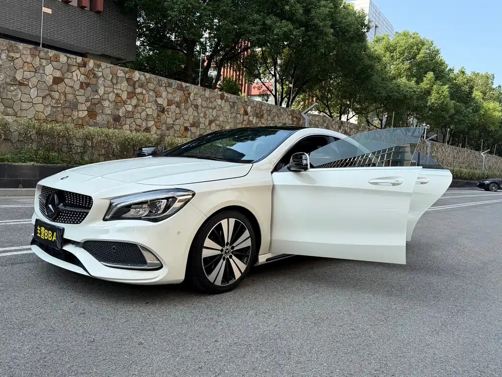 Mercedes-Benz CLA (Import) — фото 26