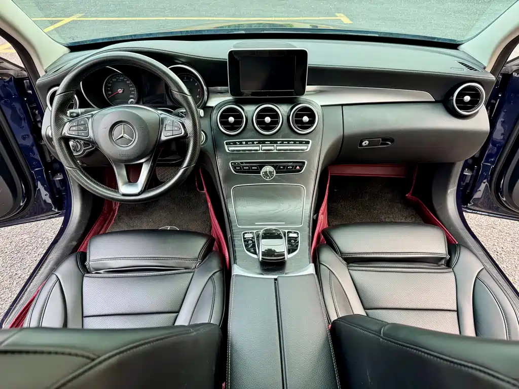 Mercedes-Benz C-Class — фото 14