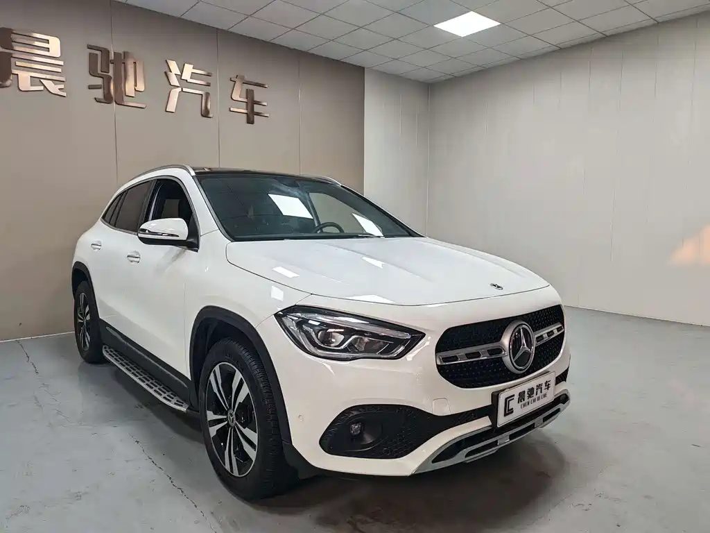 Mercedes-Benz GLA — фото 3