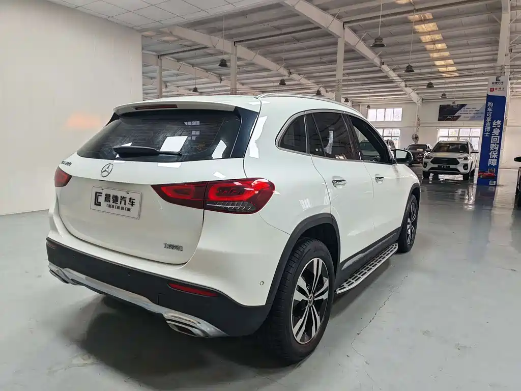 Mercedes-Benz GLA — фото 4