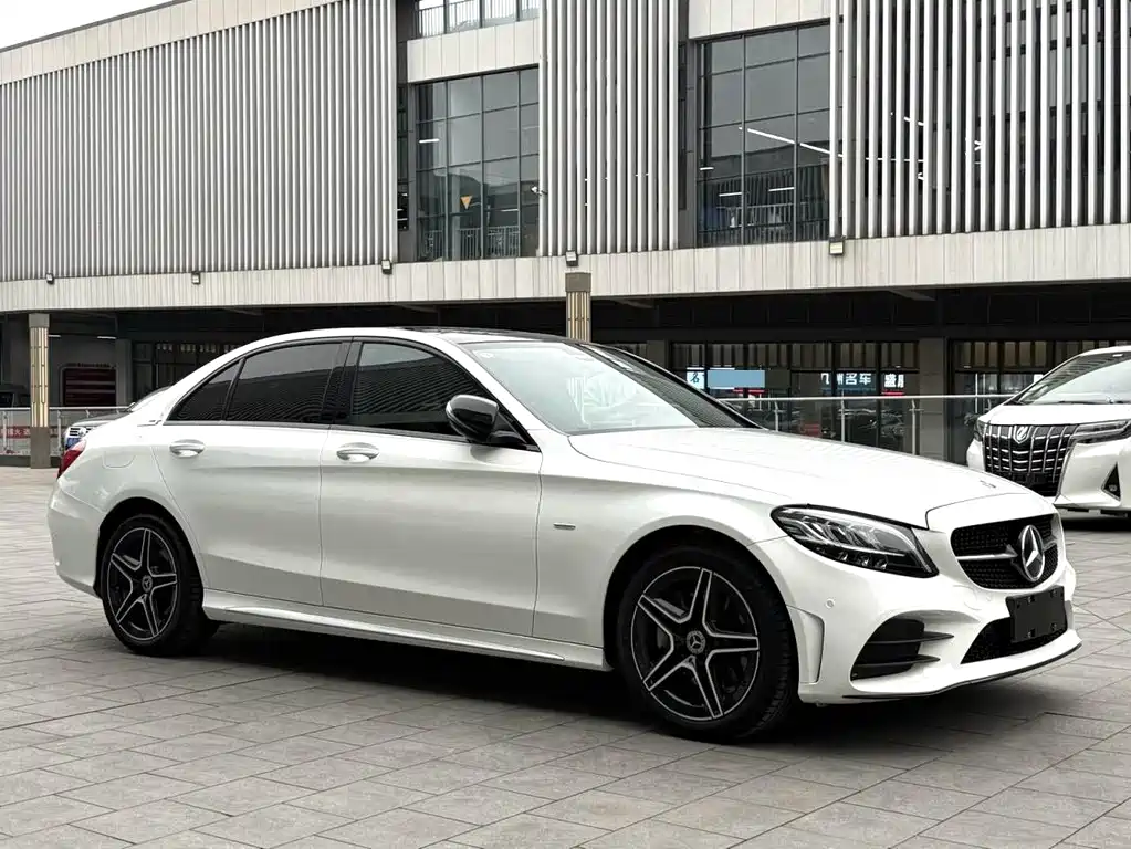 Mercedes-Benz C-Class — фото 3