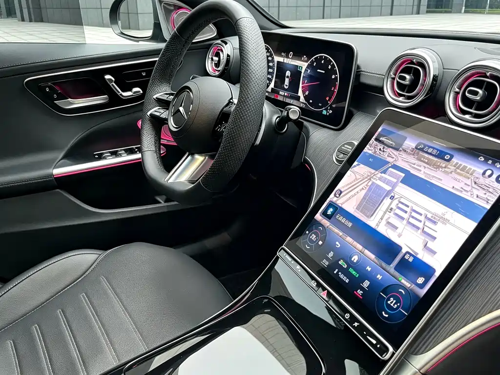 Mercedes-Benz C-Class — фото 14
