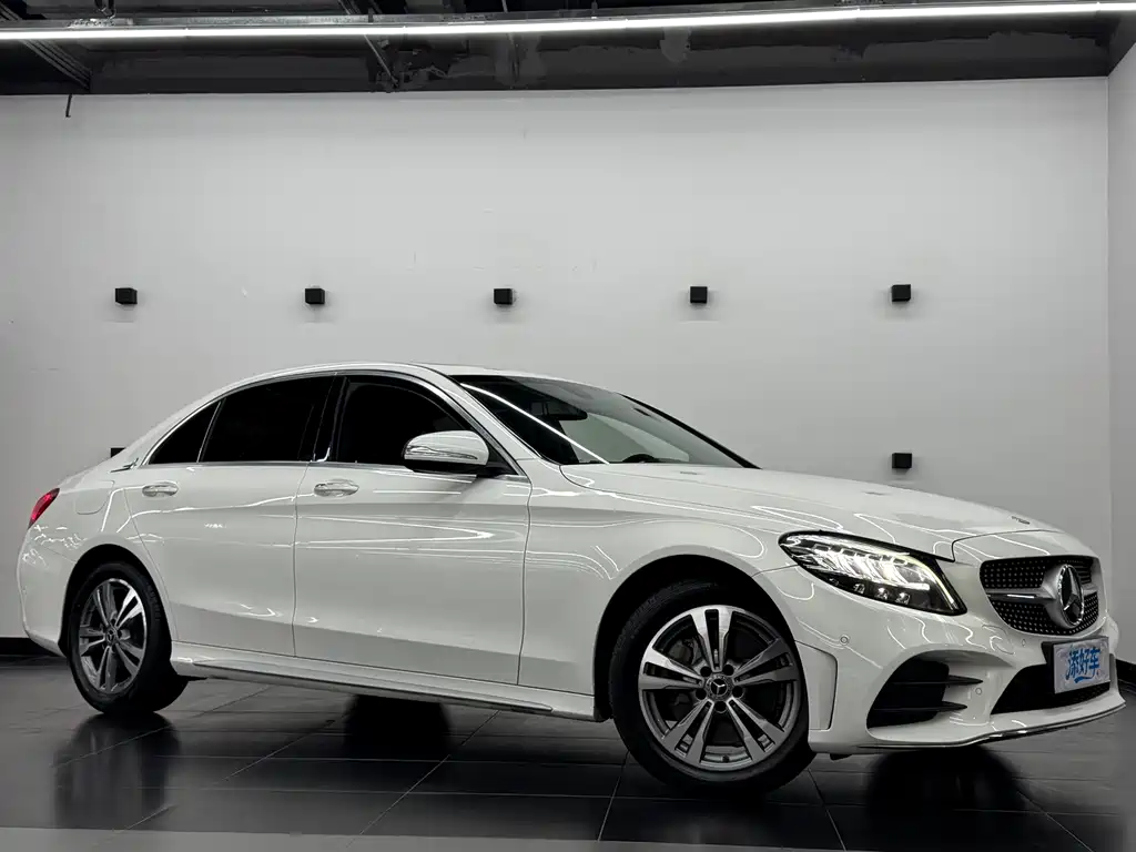 Mercedes-Benz C-Class — фото 3